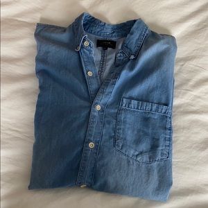 Men’s denim shirt